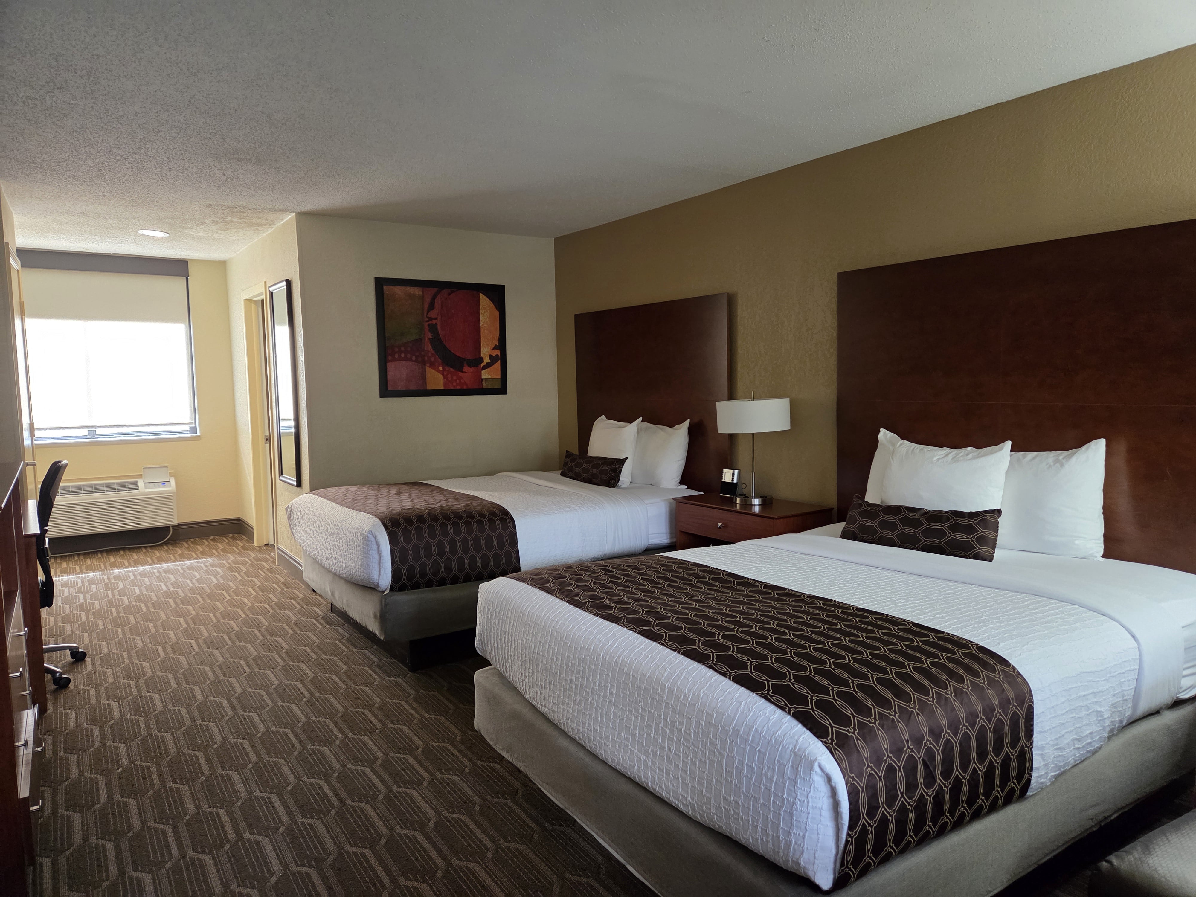 room with 2 queen beds